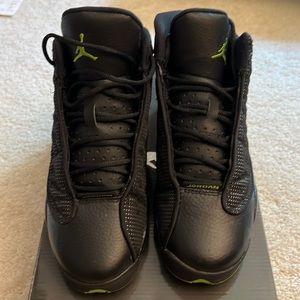 Excellent condition Jordan Retro 13 Altitudes 2010 - size 4Y/5.5women